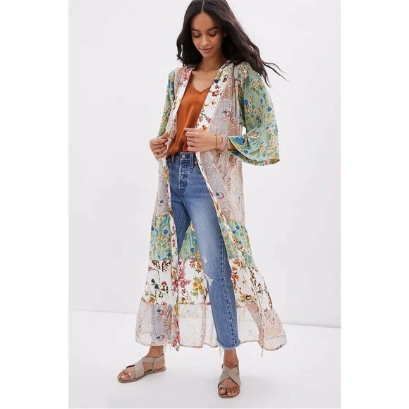 Anthropologie Jackets & Blazers - Anthropologie Dani Floral Kimono Duster Belt Bell Sleeve Metallic Thread